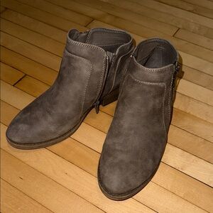 Stylish Gray Ankle Boots